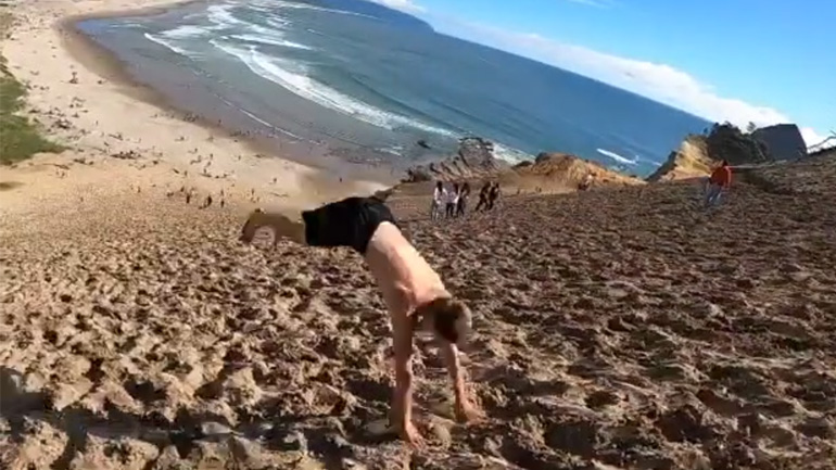 Κατεβαίνοντας στην παραλία γρήγορα