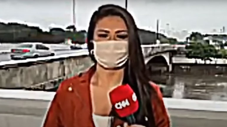 Δημοσιογράφος έπεσε θύμα ληστείας σε ζωντανή μετάδοση