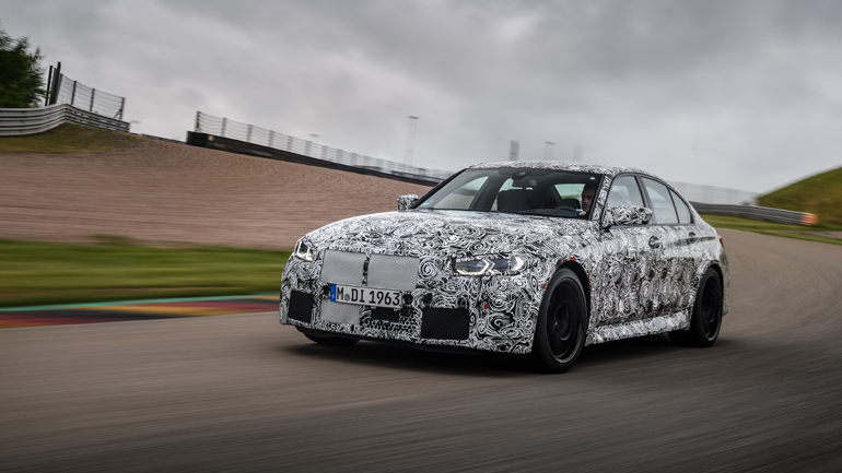 Οι νέες M3 και M4 «πετάνε» στην πίστα
