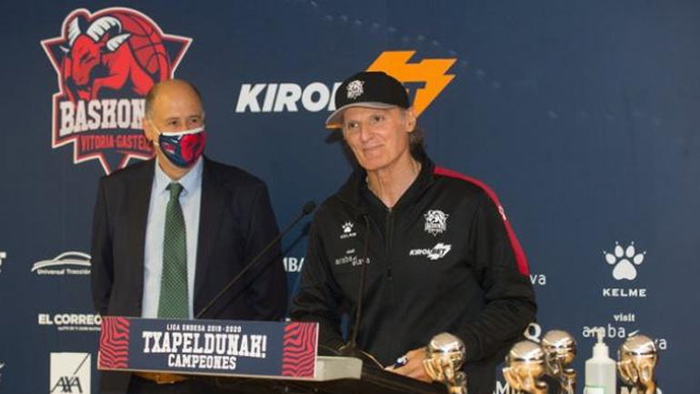 Μπάσκετ: Ανανέωσε με την Μπασκόνια ο Ιβάνοβιτς