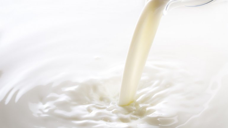 Μπορεί το ωμό γάλα να κάνει κακό στην υγεία;