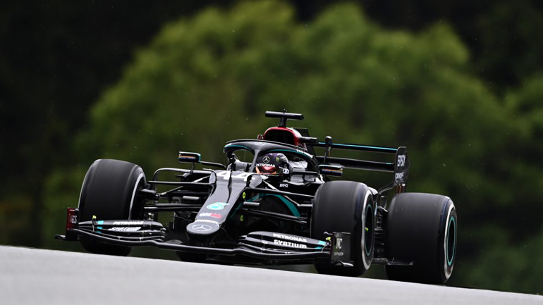 Τα μαύρα μονοθέσια της Mercedes δείχνουν άπιαστα