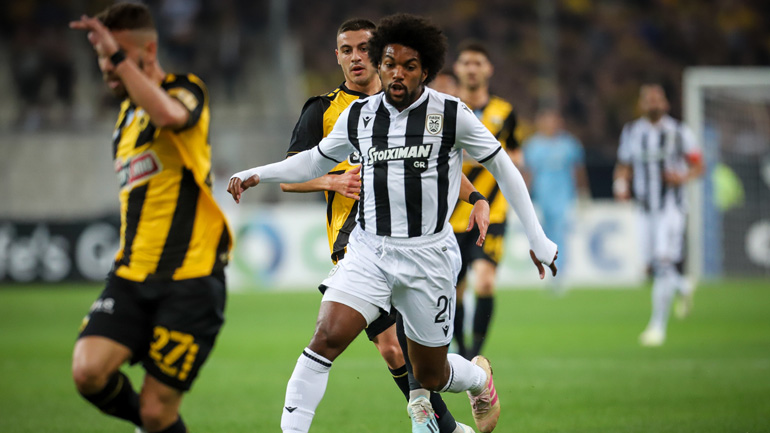 Οπαδοί του ΠΑΟΚ σε Μπίσεσβαρ: «Αν συνεχίσεις να περπατάς, καλύτερα να φύγεις»