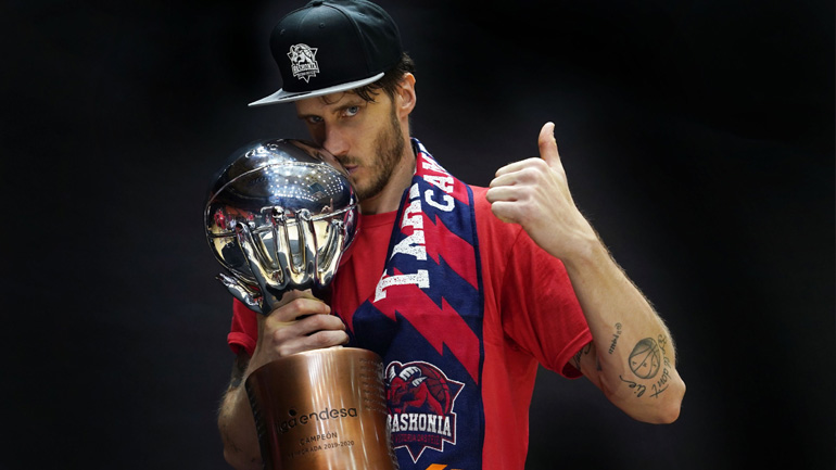 Μπάσκετ: Ανανέωσε με την Μπασκόνια ο Πολονάρα