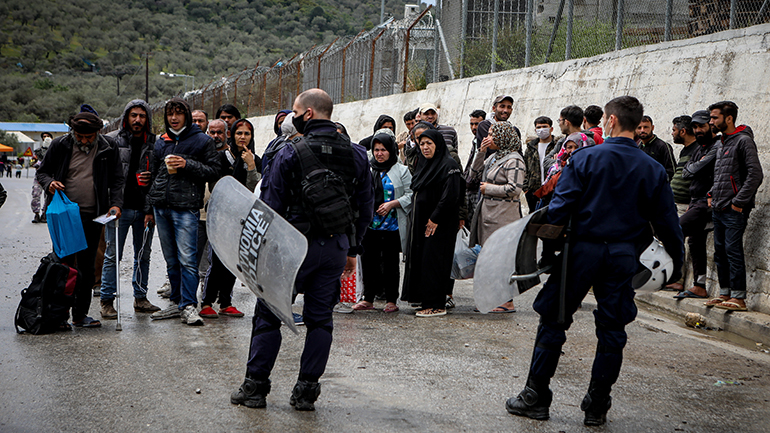 Παράταση μέτρων περιορισμού κυκλοφορίας στα ΚΥΤ και τις δομές της χώρας