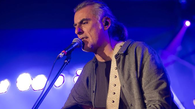 Φίλιππος Πλιάτσικας: Αποκαλύπτει τον λόγο που διαλύθηκαν και επανενώθηκαν οι Πυξ Λαξ