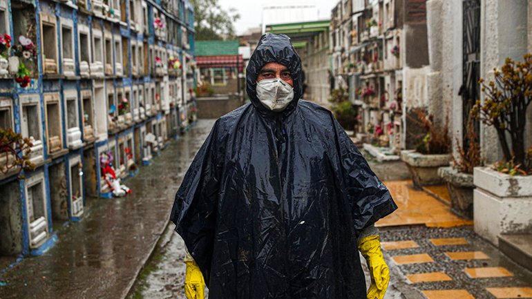 Κορωνοϊός: Νέο ρεκόρ με 212.326 κρούσματα σε 24 ώρες