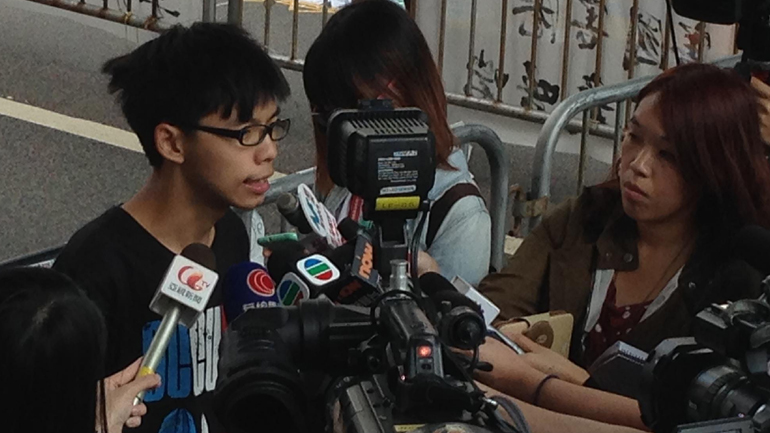 Χονγκ Κονγκ: Ο ακτιβιστής Τζόσουα Γουόνγκ διαψεύδει ότι παραχώρησε συνέντευξη στην Bild