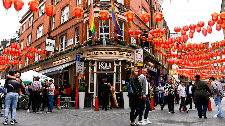 Βρετανία: Η χώρα επενδύει εκατομμύρια ευρώ για την έρευνα των μακροπρόθεσμων επιπτώσεων του COVID