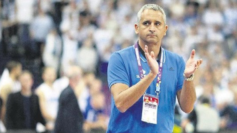 Κοκόσκοφ: «Θετικοί οι Ομπράντοβιτς, Μπογκντάνοβιτς να υπογράψω στη Φενέρμπαχτσε»