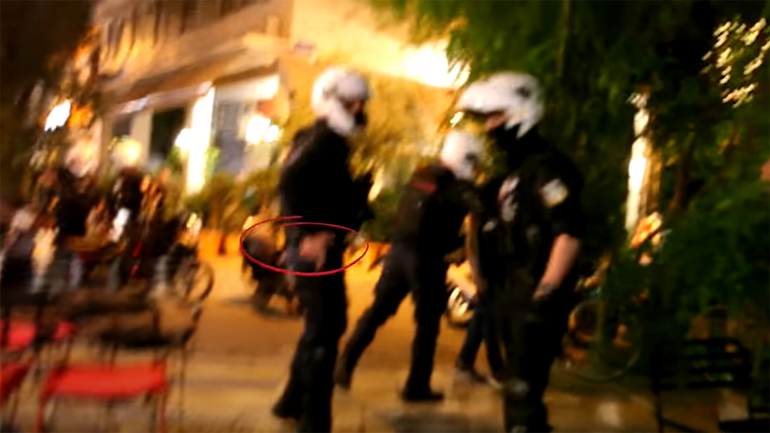 Βίντεο από τα επεισόδια στα Εξάρχεια τα ξημερώματα του Σαββάτου