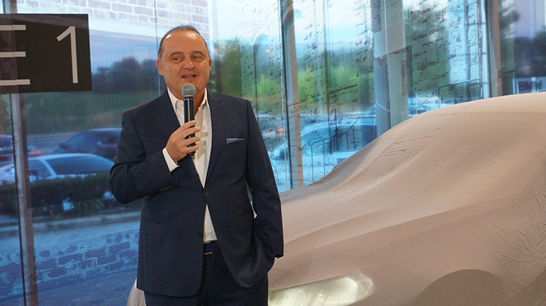 Ο Christian Haririan