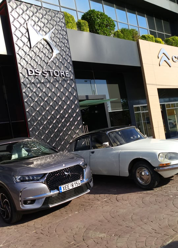 Ο παλιός είναι αλλιώς αλλά και ο νέος είναι ωραίος (και με πολλά άλογα!)