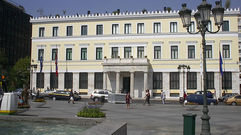 Νέες ταΐστρες για αδέσποτα τοποθετεί ο Δήμος Αθηναίων