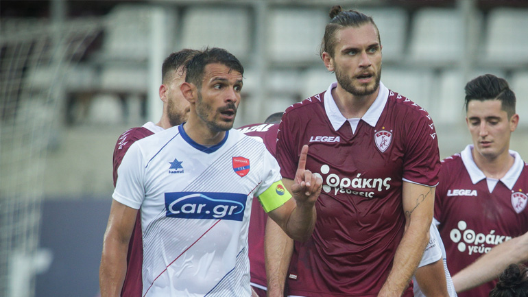 Έμεινε όρθιος (0-0) στη Λάρισα ο Πανιώνιος
