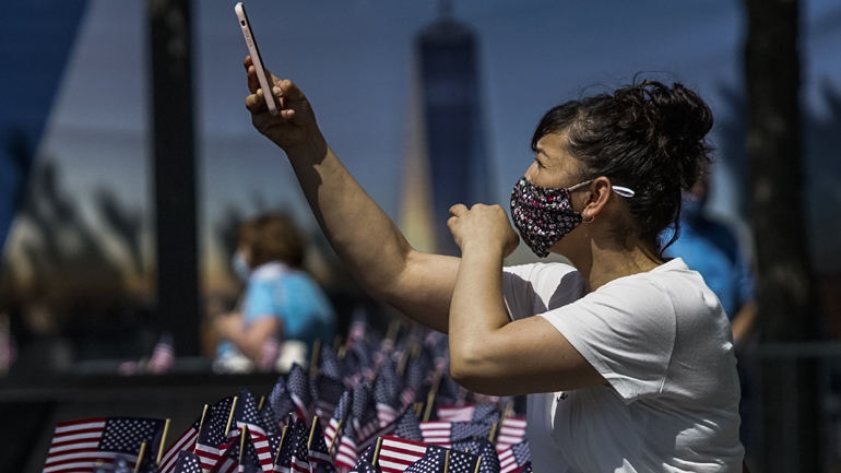 ΗΠΑ: Αντιμέτωποι με απέλαση οι ξένοι φοιτητές εάν οι σχολές τους παραδίδουν μαθήματα αποκλειστικά μέσω Διαδικτύου