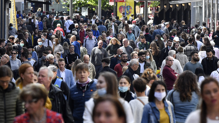Γερμανία-Covid-19: Οκτώ νέοι θάνατοι και 390  νέα κρούσματα
