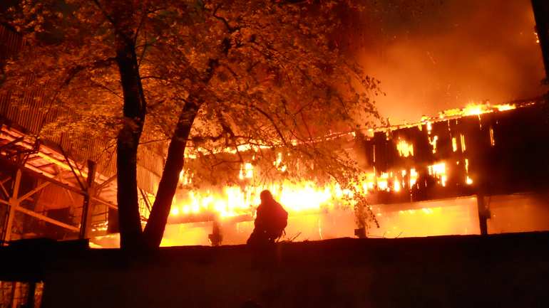 Ουκρανία: Φονική πυρκαγιά με τέσσερις νεκρούς – Καταστράφηκαν 110 σπίτια