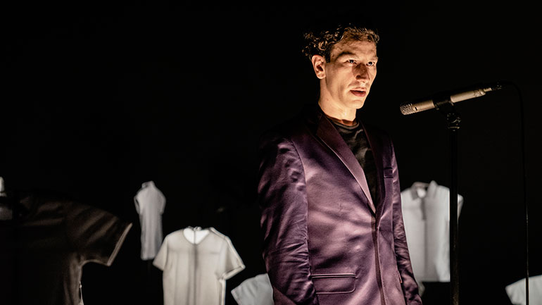 «Οιδίπους» από τον Δημήτρη Καραντζά στο Βεάκειο Θέατρο Πειραιά