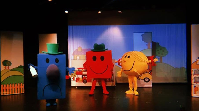 «Μικροί Κύριοι – Μικρές Κυρίες: Η δύναμη της φιλίας» σε καλοκαιρινή περιοδεία