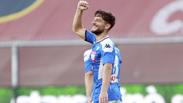 Ιταλία: Η Νάπολι βύθισε ακόμη περισσότερο την Τζένοα