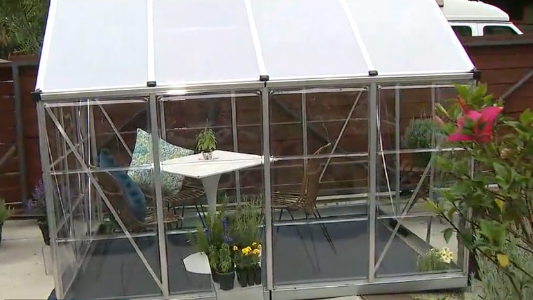 Δείπνο σε… θερμοκήπιο προτείνει εστιατόριο στο Λος Άντζελες κατά του covid-19