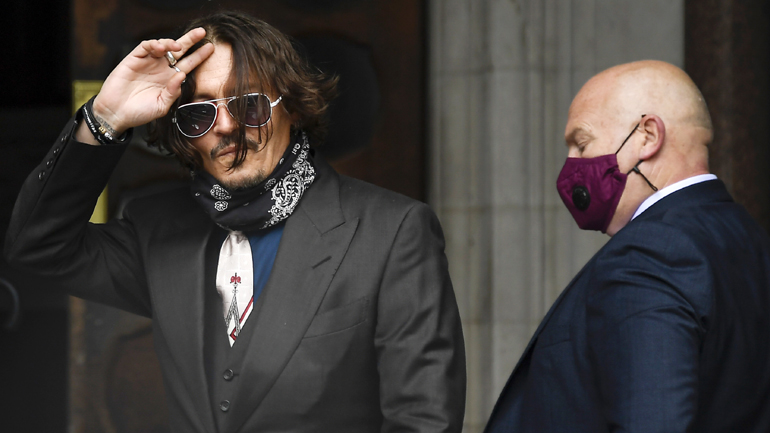 Ο Τζόνι Ντεπ διαψεύδει κατηγορηματικά ότι είναι ένα «τέρας»