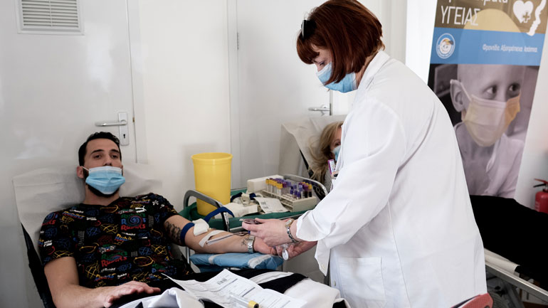 Εθελοντική αιμοδοσία από την Περιφέρεια Αττικής