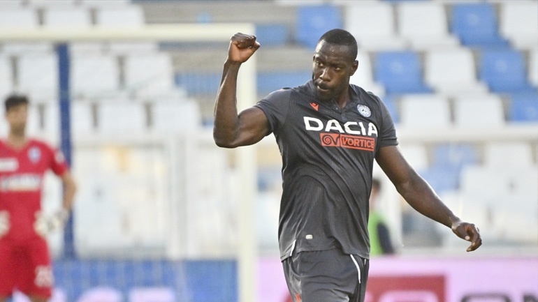 Ιταλία: «Αγκαλιά» με την παραμονή η Ουντινέζε