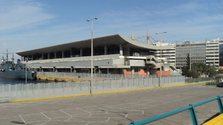 Εντοπίστηκε νεκρή γυναίκα στο λιμάνι του Πειραιά