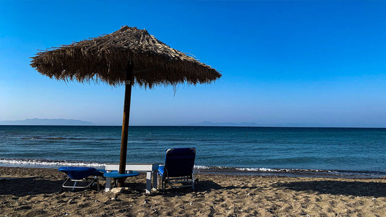 Το Υπουργείο Τουρισμού θεσμοθετεί ταξιδιωτικά voucher έως 300 ευρώ ανά εργαζόμενο στον ιδιωτικό τομέα