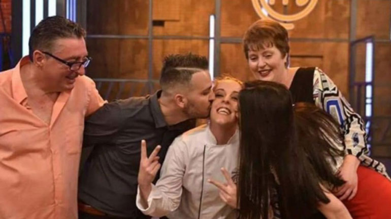 Σπυριδούλα Καραμπουτάκη: Οι πρώτες δηλώσεις μετά τον ξαφνικό θάνατο του πατέρα της