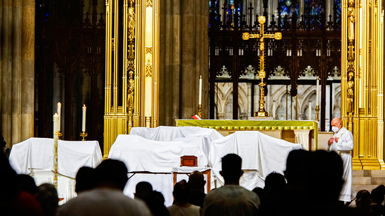 ΗΠΑ: 760 θάνατοι – Νέο ρεκόρ με 66.528 κρούσματα σε 24 ώρες