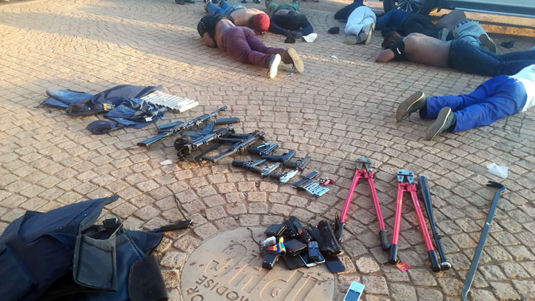 Νότια Αφρική: Πέντε νεκροί σε «πόλεμο» για τον έλεγχο Πεντηκοστιανής Εκκλησίας