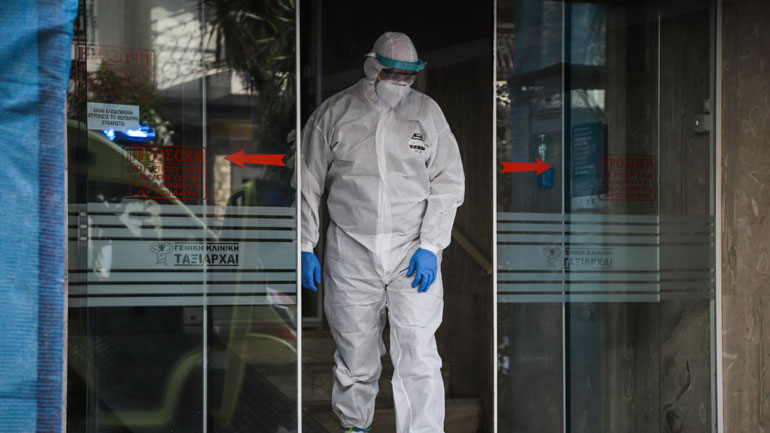 Συναγερμός στη Χαλκιδική από κρούσμα κορωνοϊού σε κατασκήνωση