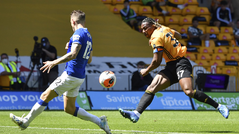 Αγγλία: Eπέστρεψε στις νίκες η Γουλβς, 3-0 την Έβερτον