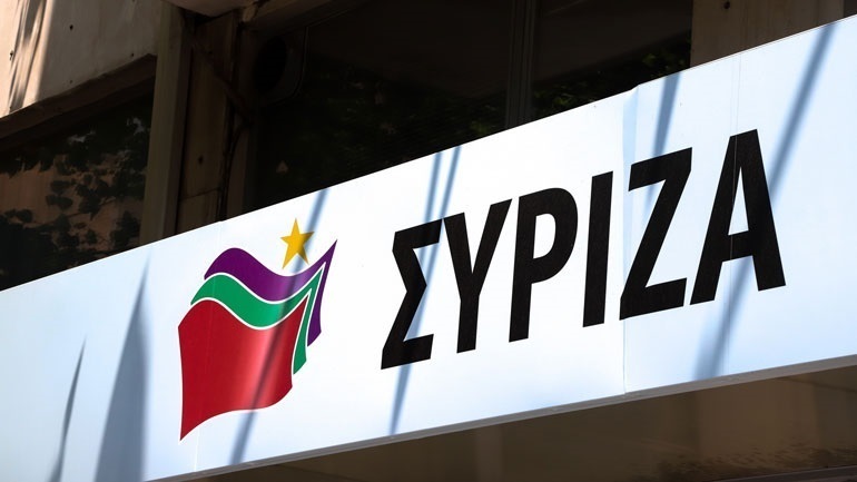 ΣΥΡΙΖΑ: Απαγορεύουν μεν τα πανηγύρια αλλά ανοίγουν πτήσεις από χώρες με έξαρση κορωνοϊού