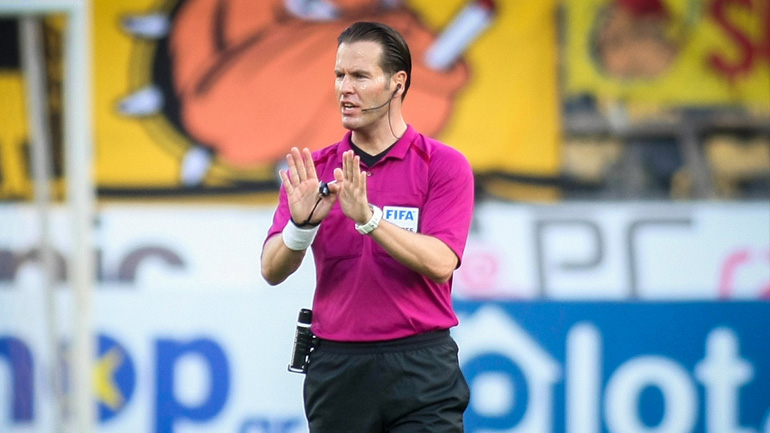 Super League: Ο Μακέλι θα διευθύνει το ντέρμπι ΑΕΚ-ΠΑΟΚ