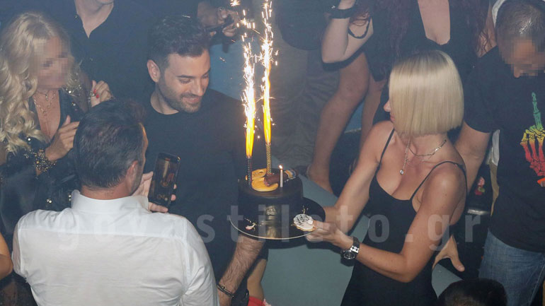 Μικαέλα Φωτιάδη: Η τούρτα-έκπληξη στον αγαπημένο της για τα γενέθλιά του