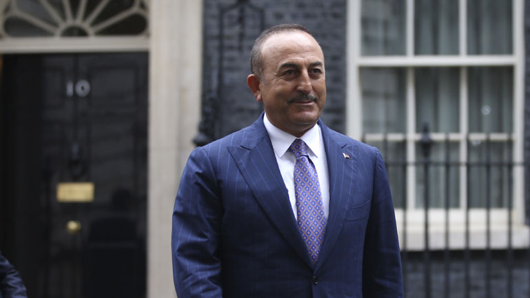 Τσαβούσογλου: Η Τουρκία θα ενημερώσει την UNESCO για τα βήματα που γίνονται σχετικά με την Αγία Σοφία