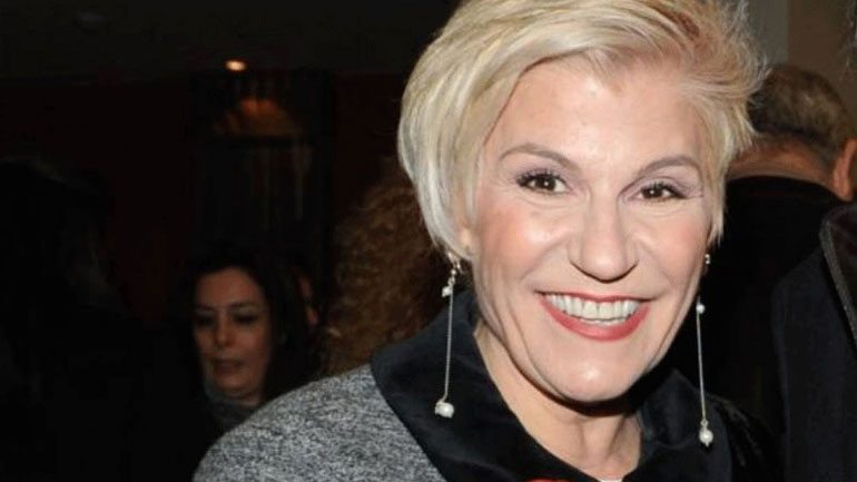 Χρύσα Ρώπα: Συγκλονίζει μιλώντας για τη στιγμή που έμαθε πως είναι υιοθετημένη!