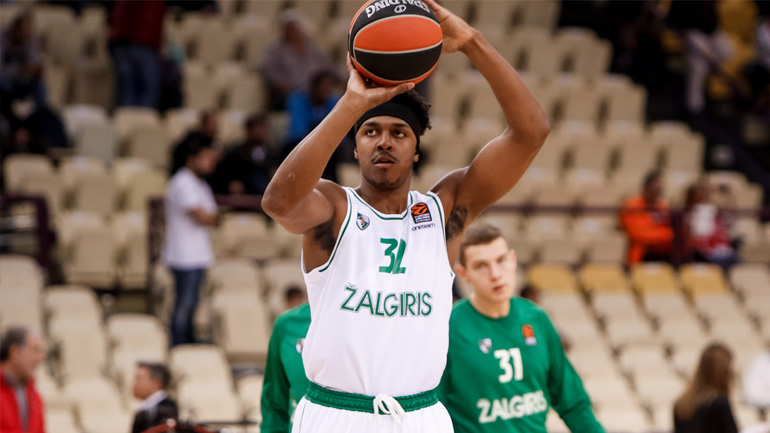 Ενισχύθηκε με τον ΛεΝτέι η Αρμάνι Μιλάνο!