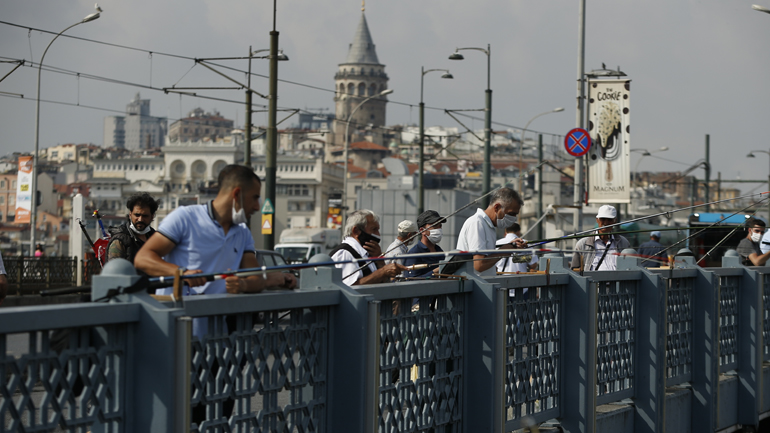 Τουρκία: Μετά ένα μήνα έπεσαν κάτω από 1.000 τα κρούσματα κορωνοϊού σε 24 ώρες