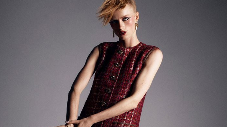 Η νέα τάση στο μακιγιάζ που αντλεί έμπνευση από την τελευταία συλλογή του οίκου Chanel