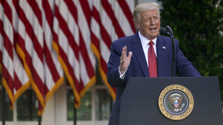 Ο Τραμπ υπέγραψε νόμο που προβλέπει επιβολή κυρώσεων για την κινεζική «καταστολή» στο Χονγκ Κονγκ