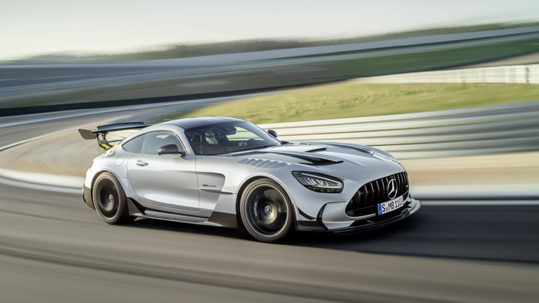 Η Mercedes AMG έφτασε στην κορυφή