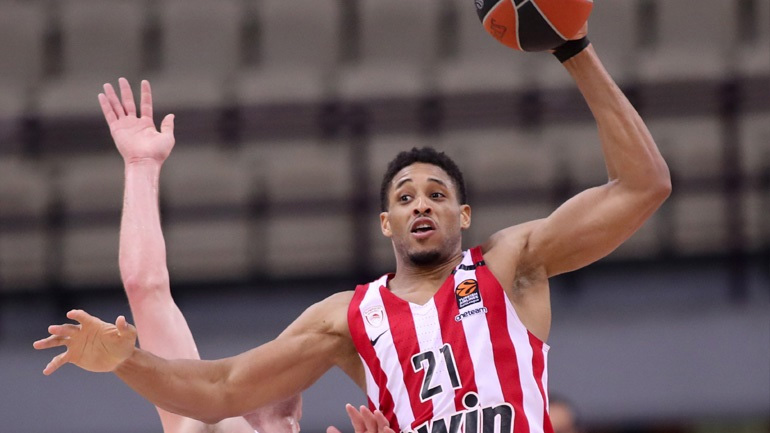 Στη Ζαλγκίρις Κάουνας συνεχίζει ο Ρούμπιτ