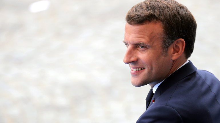 Μακρόν σε διαδηλωτές: «Χαλαρώστε»