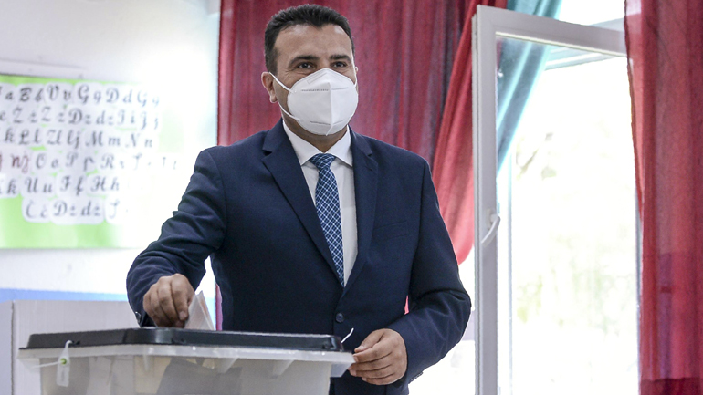 Βόρεια Μακεδονία-βουλευτικές εκλογές: Ισχνό προβάδισμα του κυβερνώντος κόμματος του Ζόραν Ζάεφ