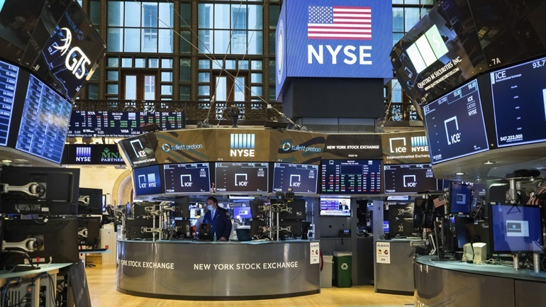 Κλείσιμο με πτώση στη Wall Street